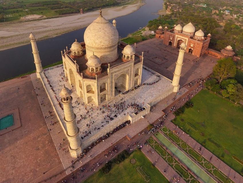 From Delhi: Taj Mahal, Agra Fort Day Tour With Transfers - Tour Itinerary