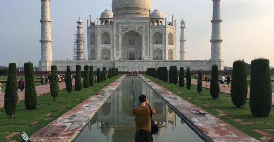 From Delhi: Taj Mahal, Agra Fort, Fatehpur Sikri Tour by Car - Tour Highlights