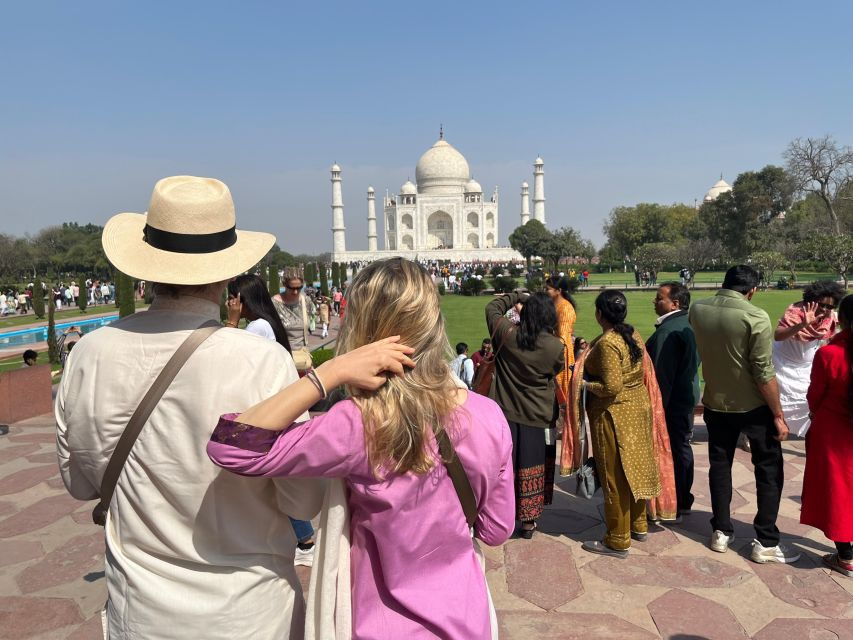 From Delhi: Taj Mahal and Agra Overnight Tour By Car - Includes