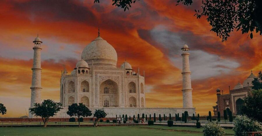 From Delhi: Taj Mahal Sunrise and Old Delhi Tour - By Car - Itinerary