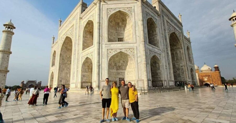 From Delhi: Taj Mahal Tour by Gatimaan Express Train - Experience Itinerary