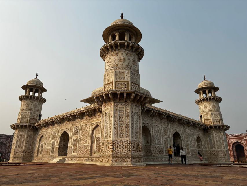From Delhi to Agra Taj Mahal Trip With Agra Fort & Baby Taj - Trip Details