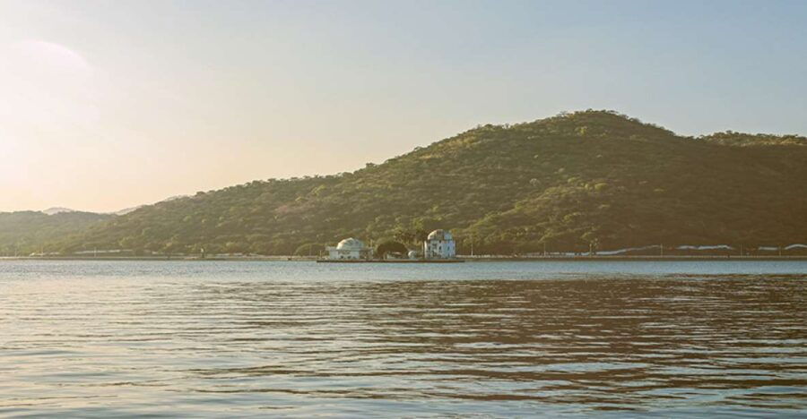 From Delhi:Visit India History With Golden With Udaipur Tour - Inclusions and Exclusions