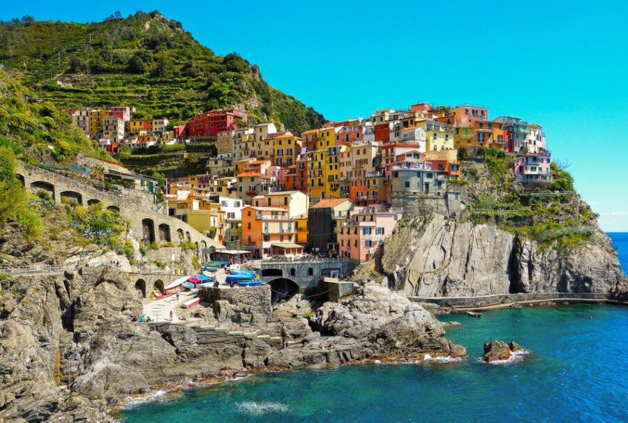 From Florence: Cinque Terre Private Tour - Experience