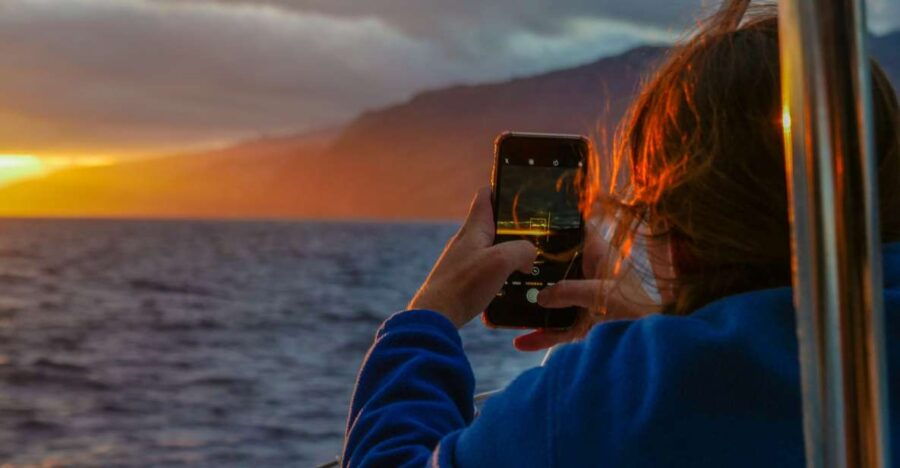 From Funchal: Cabo Girao Sunset Cruise With Drink