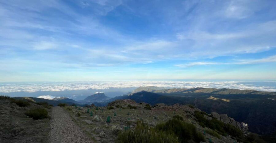 From Funchal: Transfer to Pico Do Arieiro / Pico Ruivo