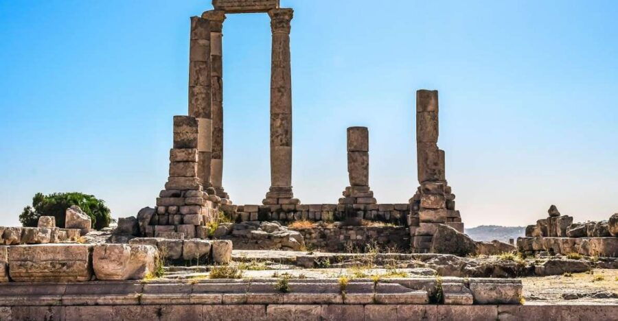 From Herculaneum to Pompeii: Audioguides + Entrance Tickets