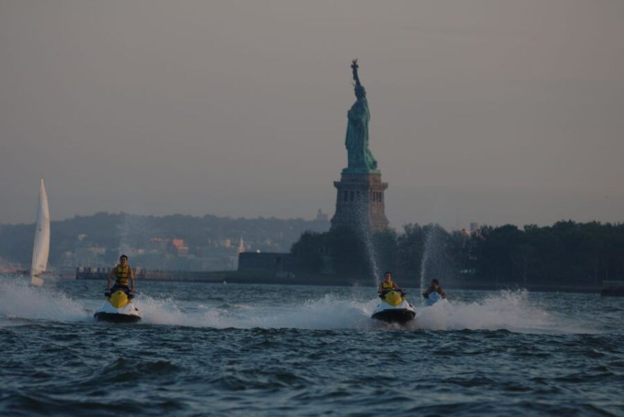 From Jersey City: Manhattan Jet Ski Tour