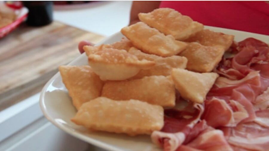 From Milan: Bologna the Capital of Italian Food Tour - Tour Details