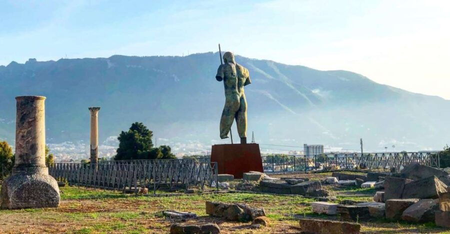 From Naples: Pompeii Guided Tour With Skip the Line