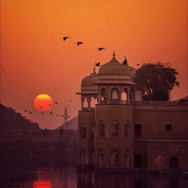 From New Delhi: Taj Mahal and Agra City Card With Transfers - Full Description