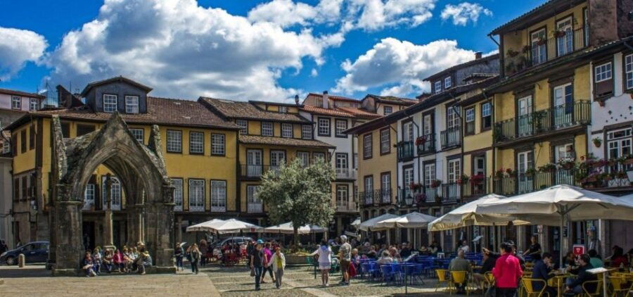 From Porto: Braga & Guimarães Tour
