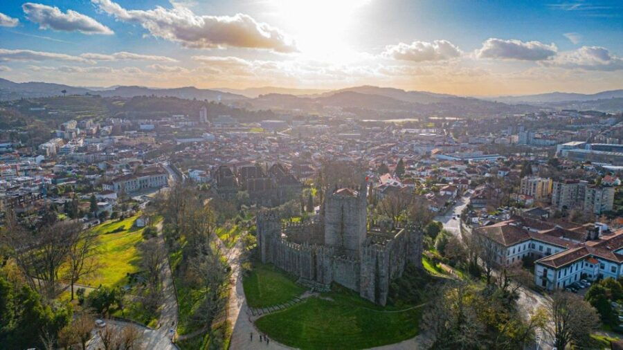 From Porto: Minho Tour Guimarães/Braga Full Day All Included - Tour Details