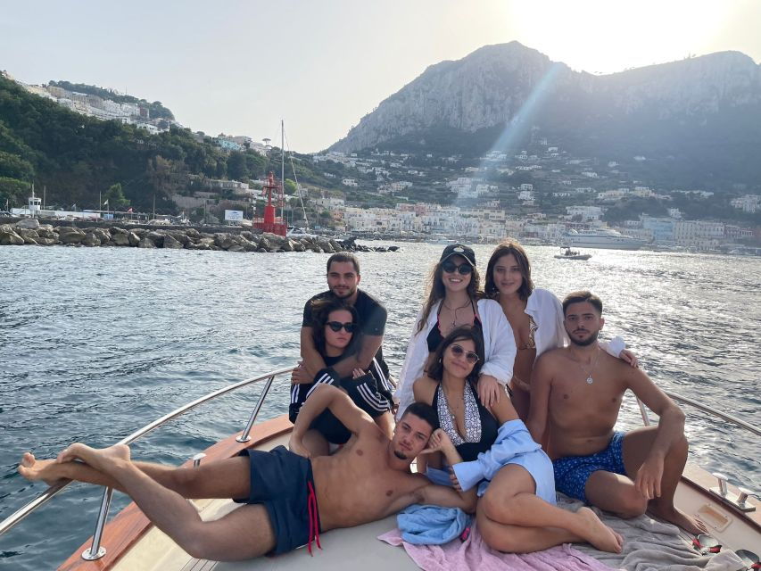 From Positano: Ischia & Procida Private Full-Day Boat Tour