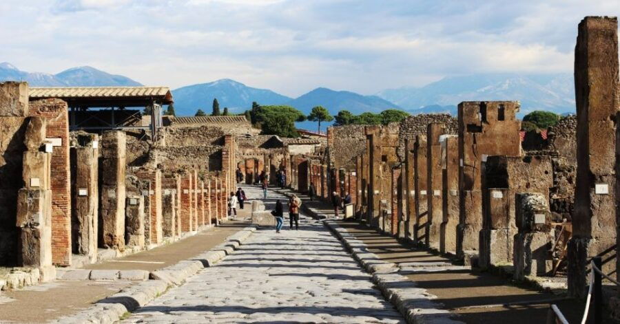 From Rome: Transfer to Amalfi Coast Cities With Pompeii Stop - Tour Details