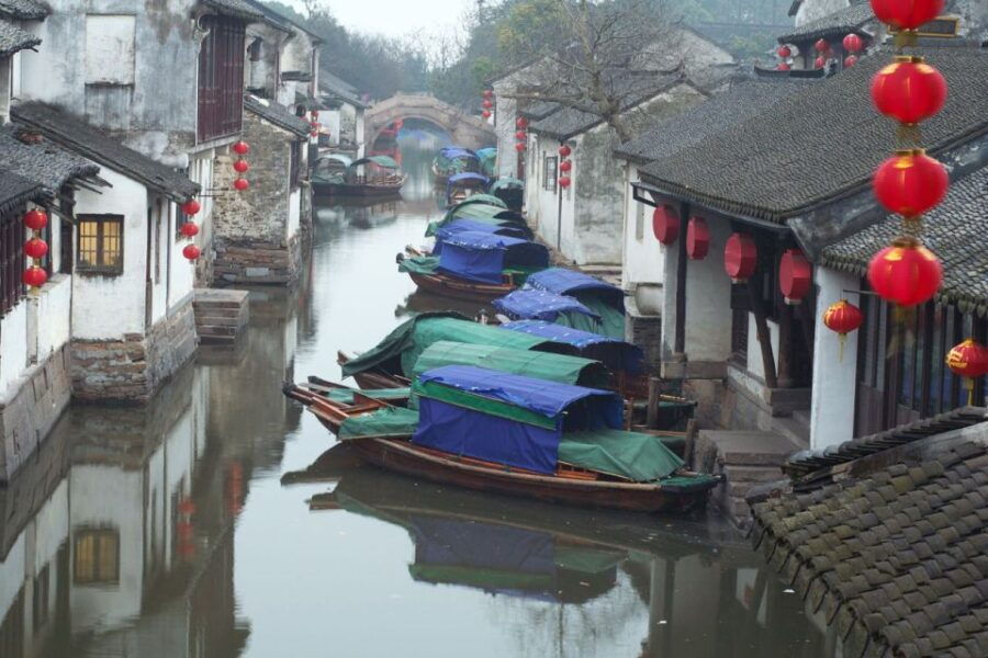 From Shanghai: Zhouzhuang Water Village Private Day Trip