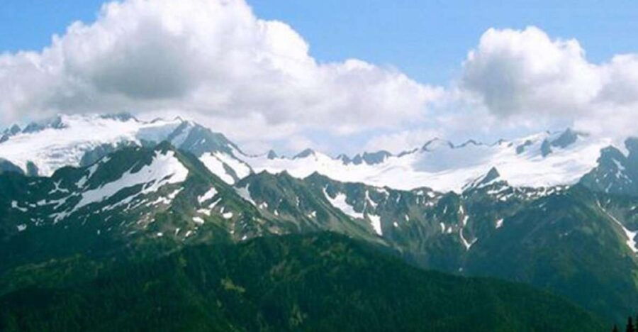 From Thessaloniki:Dion,Mount.Olympus and Litochoro Village.