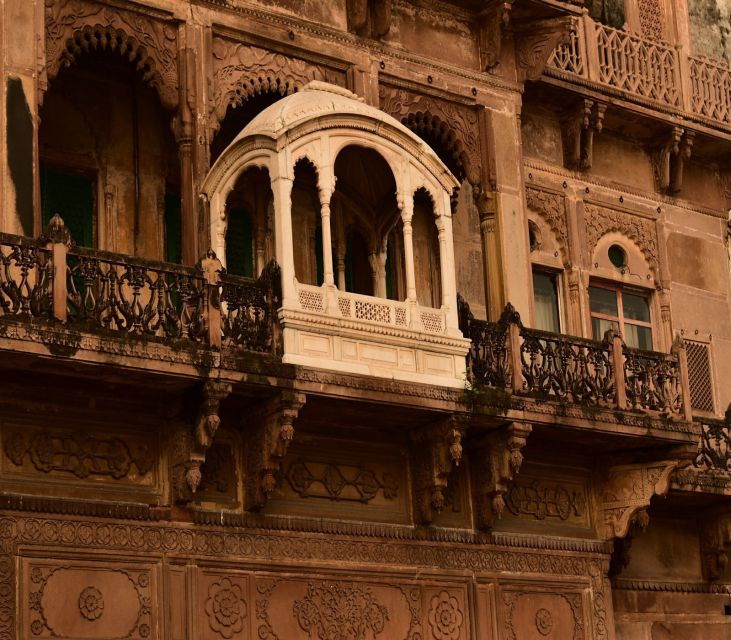 From Varanasi: Private Half-Day Ramnagar Fort Excursion - Ramnagar Fort Visit
