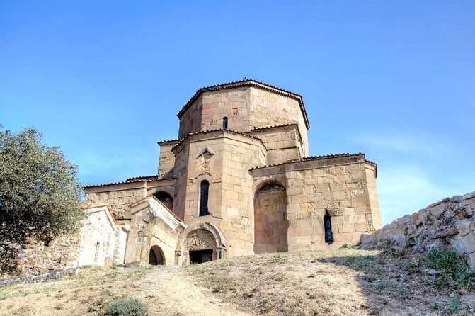 Full-Day Kazbegi - Stepantsminda, Gudauri Private Guided Tour