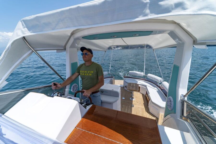 Full Day Private Boat Tour of Amalfi Coast From Positano