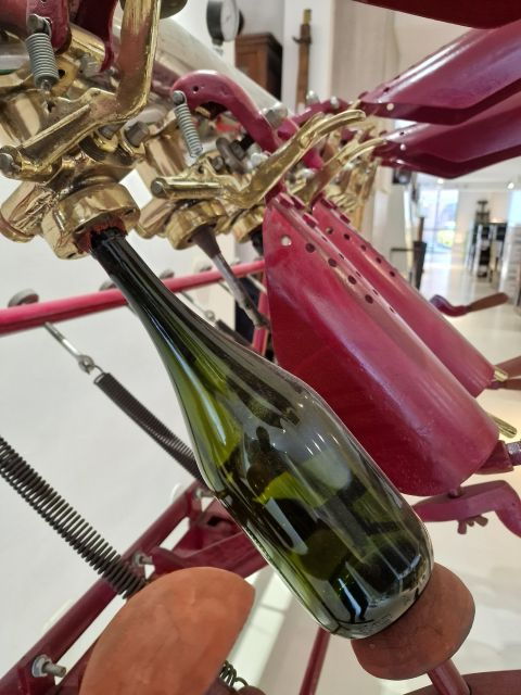 Full Day Tour of Ferrari,Parmesan,Vinegar, Lambrusco W/Lunch - Inclusions and Exclusions