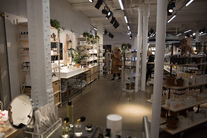 Fun Vintage Shopping Tour - Private and Personalised - Good To Know