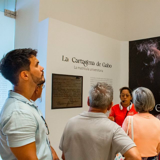 Gabriel García Márquez in Cartagena Tour - Experience Highlights