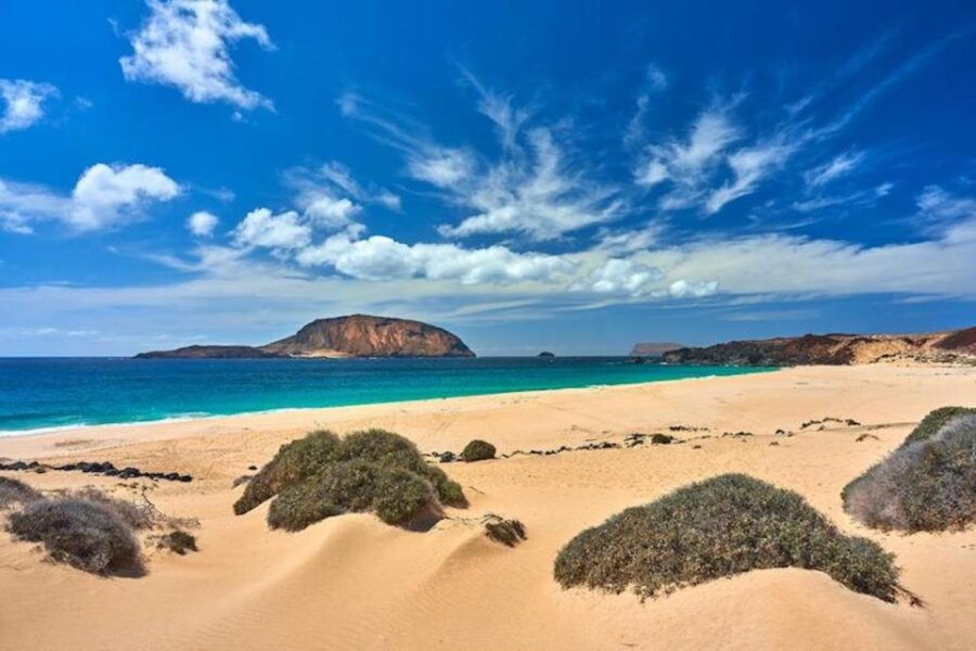 Graciosa Island: Jeep Safari Playa De Las Conchas - Tour Details