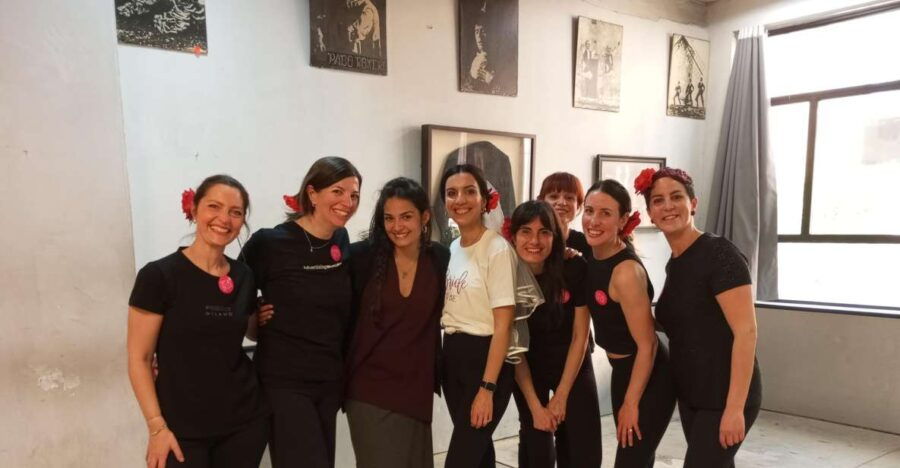 Granada: Flamenco Class Experience - Instructor and Booking Details