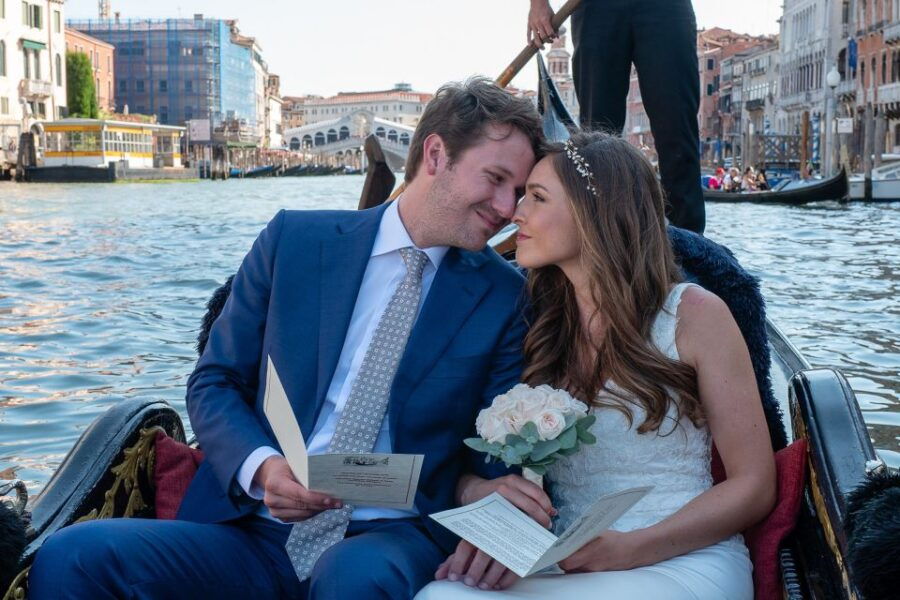 Grand Canal: Renew Your Wedding Vows on a Venetian Gondola