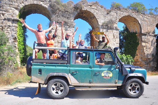 Green Canyon: Discovery Jeep Safari With Boat, Lunch, Waterfall