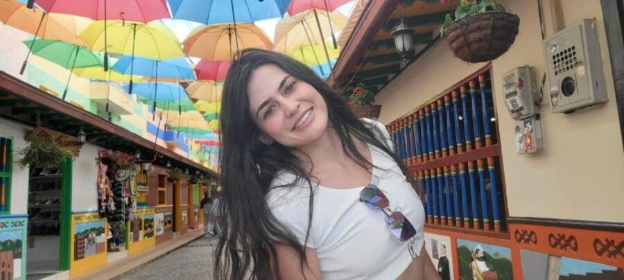 Guatape Town/Lake Tour and El Peñol Rock Hike - Tour Highlights and Details