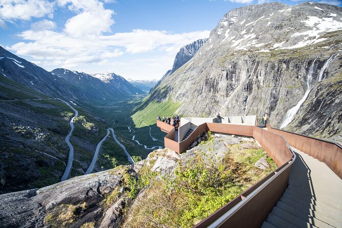Guided Bus Tour to Trollstigen - Good To Know