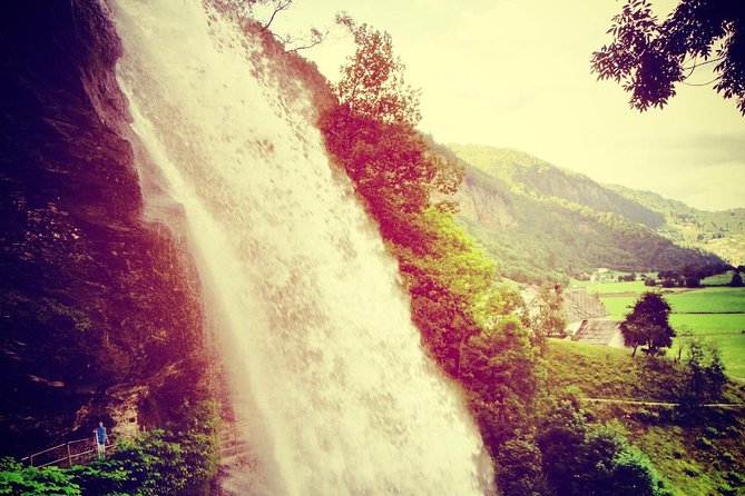 GUIDED GROUP TOUR: Queen of the Fjords: Mini-TOUR From Bergen, 6 Hours