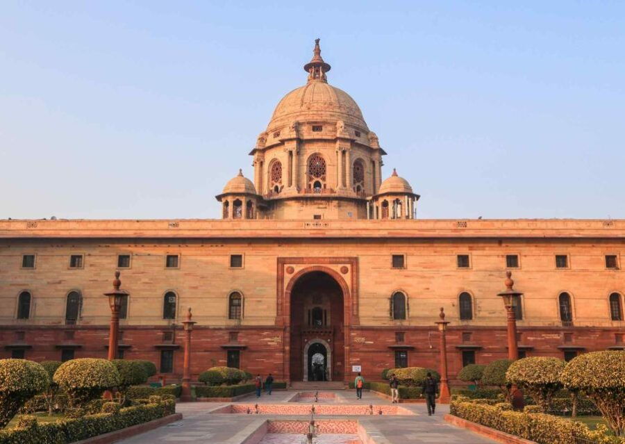 Guided Tour of Modern Delhi With an Ancient Rust - Tour Experience