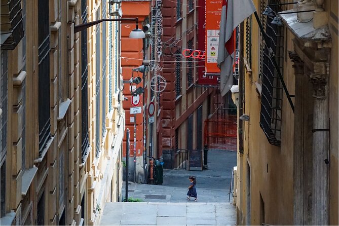 Guided Walking Tour in Genoa