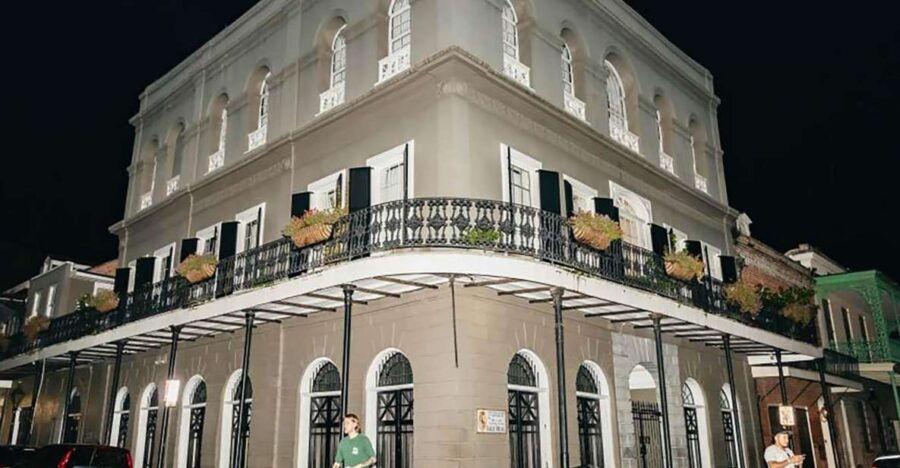 Haunted History: NOLA Ghost & Voodoo Trek