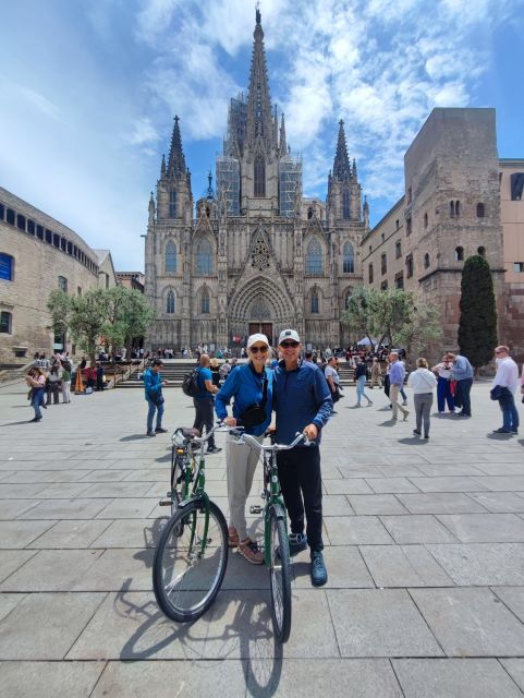 Highlights Barcelona by 2 Wheels - Itinerary
