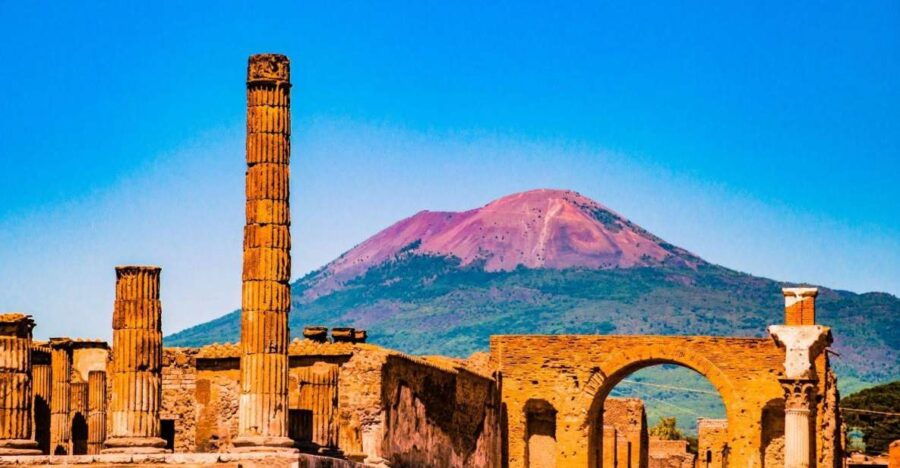 Highlights of Pompeii Guided Walking Tour