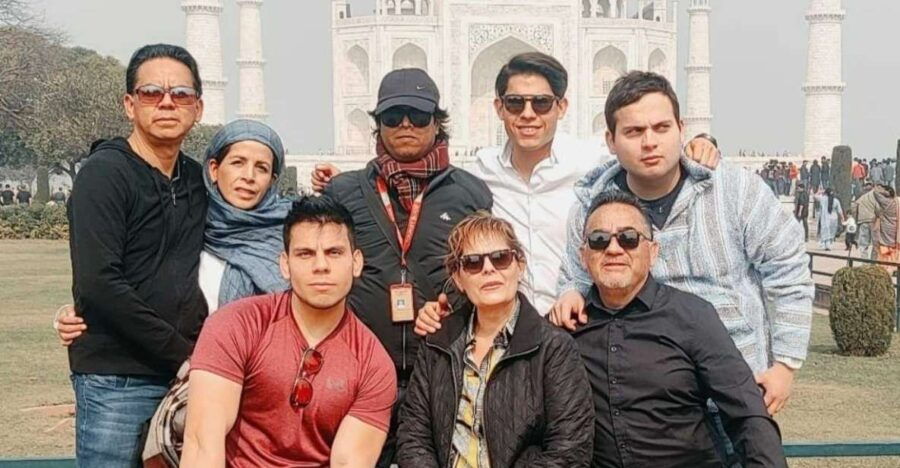 Highlights of Taj Tour With Foreign Language Guide Service