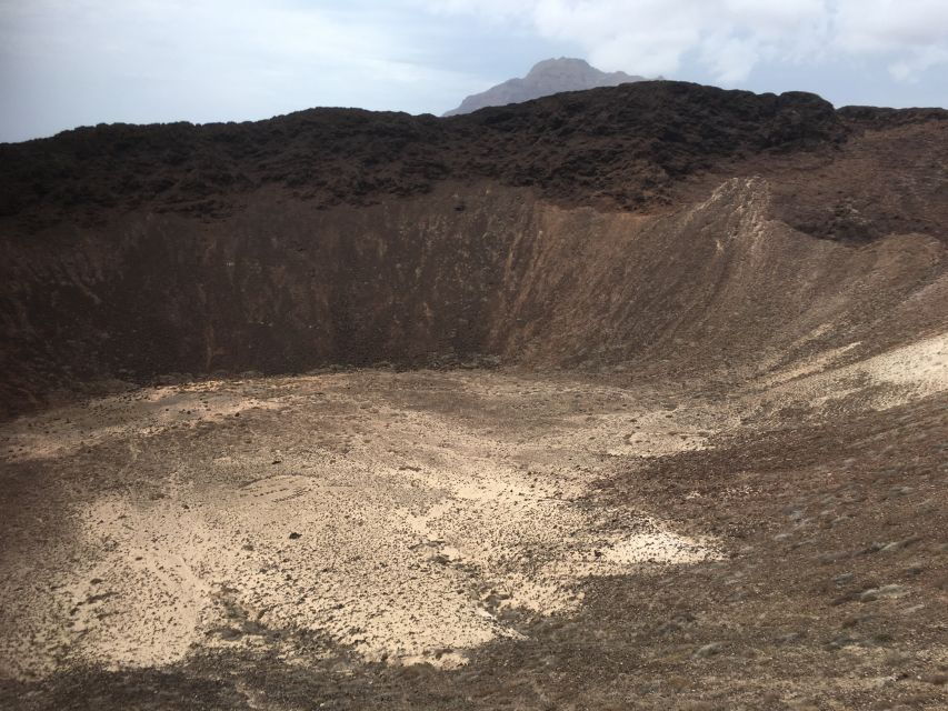 Hike Volcano Viana