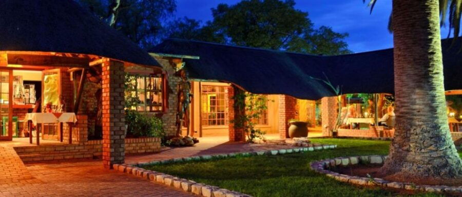 Hluhluwe & Isimangaliso Wetlands Park 2 Day Tour From Durban - Tour Overview