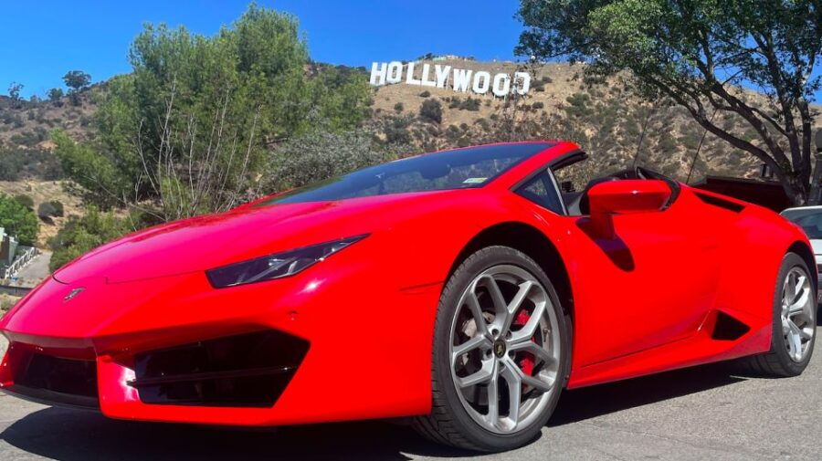 Hollywood Sign 50 Min Lamborghini Driving Tour