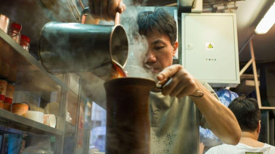 Hong Kong Private Tour: Like a Local (W/ Licensed Guide) - Tour Experience