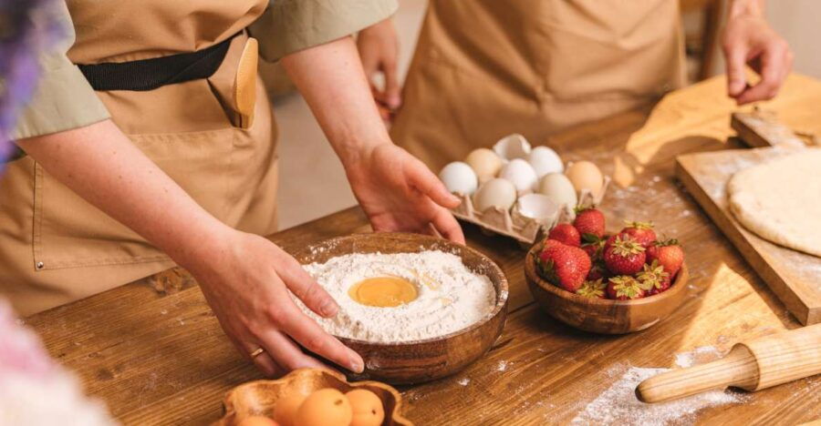 Hong Kong: Traditional Chinese Baked Goods DIY Workshop