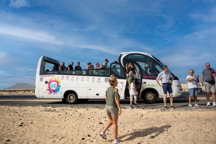 HOP ON- HOP OFF SAND DUNES, CORRALEJO CITY and LA OLIVA