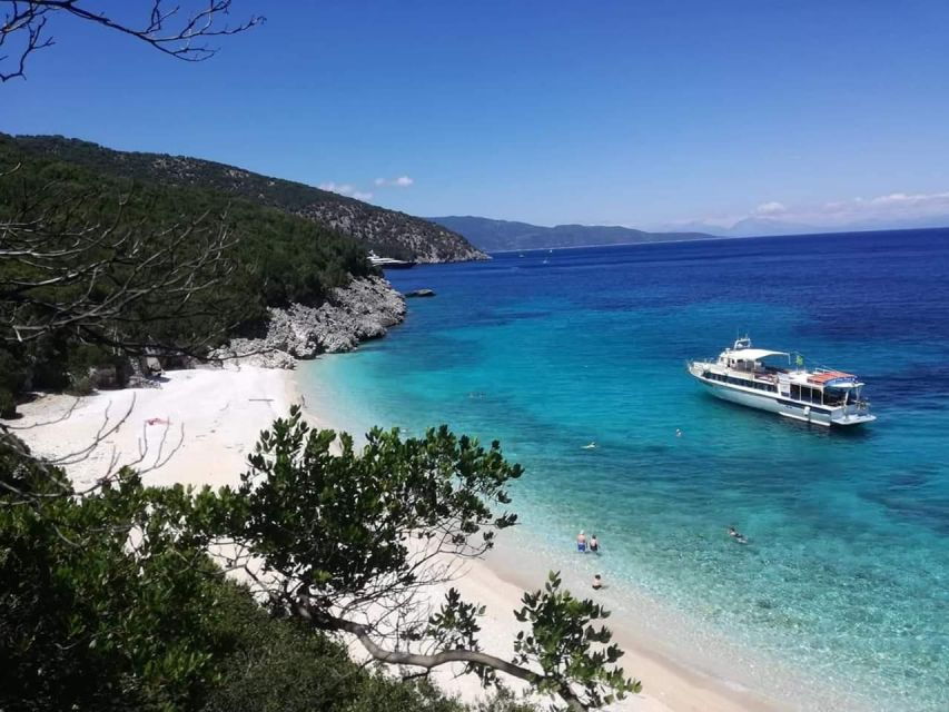 Ihaca Boat Cruise With Swimming and Attractions - Itinerary