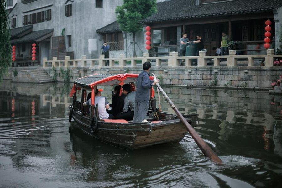 Immerse in Suzhou & Tongli: Private Day Trip
