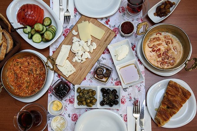 Istanbul: Evening Private Food Tour In Kadikoy - Tour Details