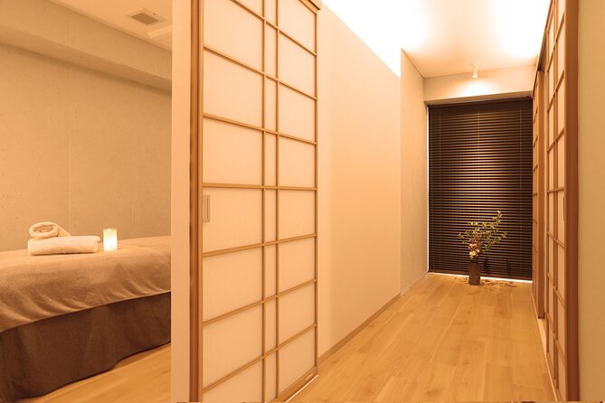 Japanese Traditional Bath and Relaxation Massage